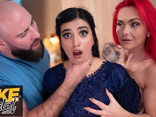 Roxi Keogh & Aaliyah Yasin have wild threesome with Brits in Faux Hostel