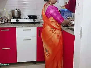 Malemodel3 & Ravi110014 get down and dirty in Indian kitchen with deepthroating and creampies